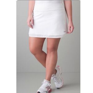 Reebok white sz 14/16 sport skort